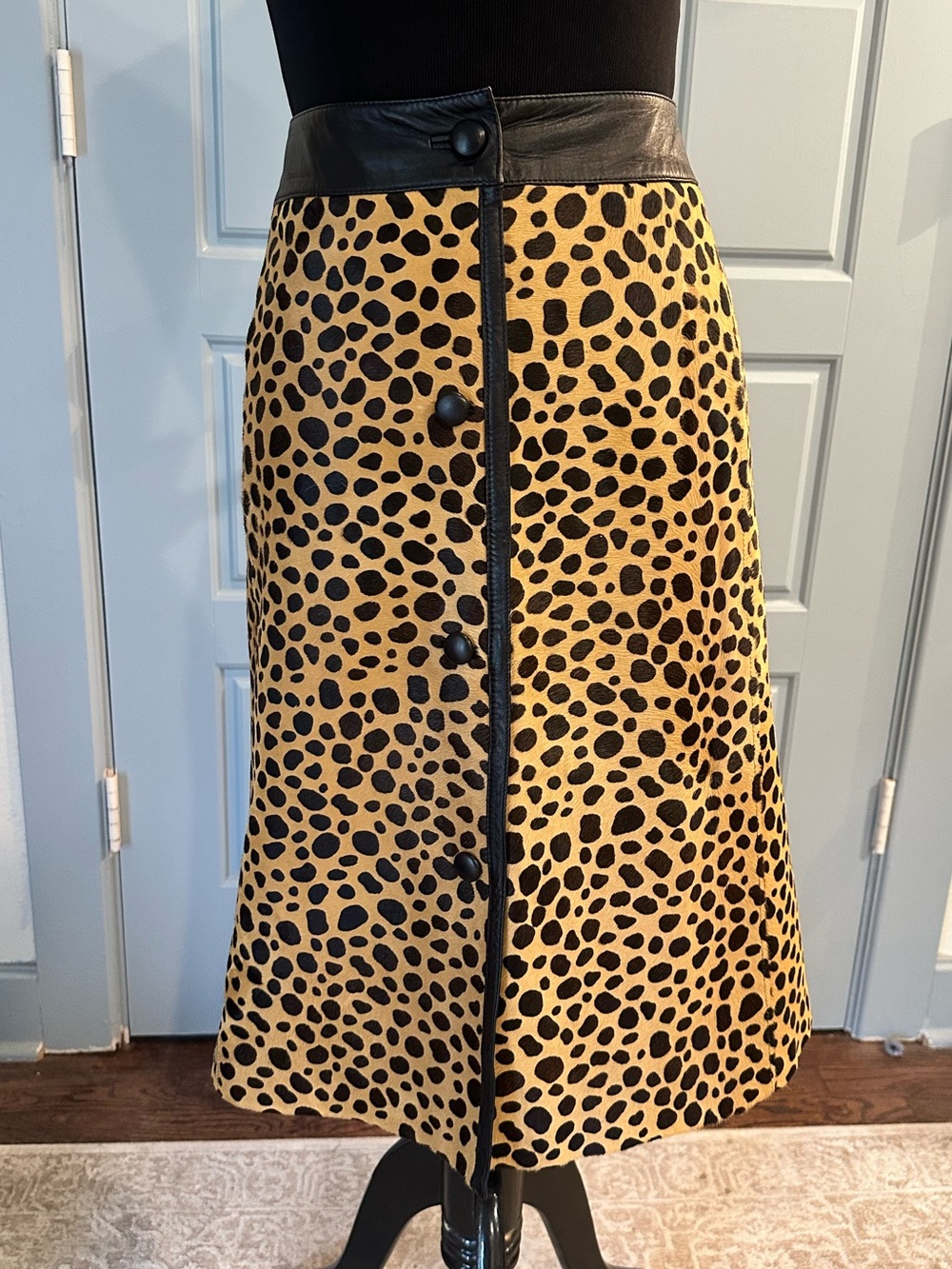 Lafayette 148 Leopard Calf Hair Leather Accent Button Front Midi Skirt- Size 12